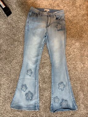 BAMBOO Light Blue Floral Appliqué Flare Jeans